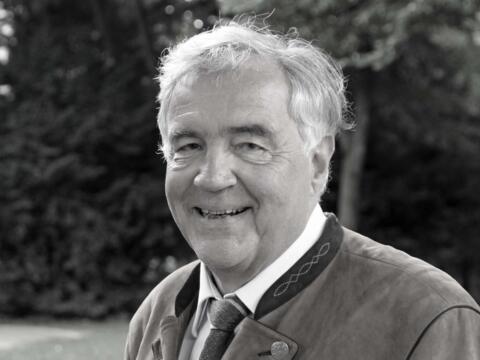 + Helmut Mangold (1938-2021). (Foto: Pressestelle Bistum Augsburg)