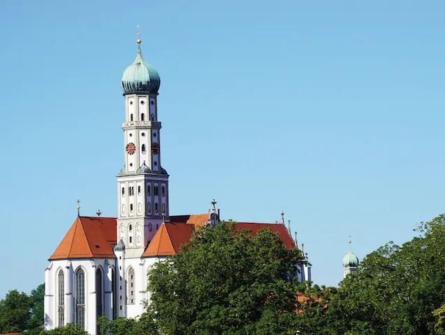 Basilika St. Ulrich und Afra (Nordostansicht, Foto: Donata Demartin)