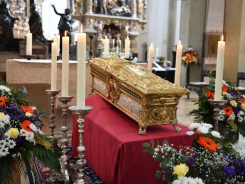 Der Ulrichschrein mit den Gebeinen des Bistumspatrons (Foto: Maria Steber/pba)